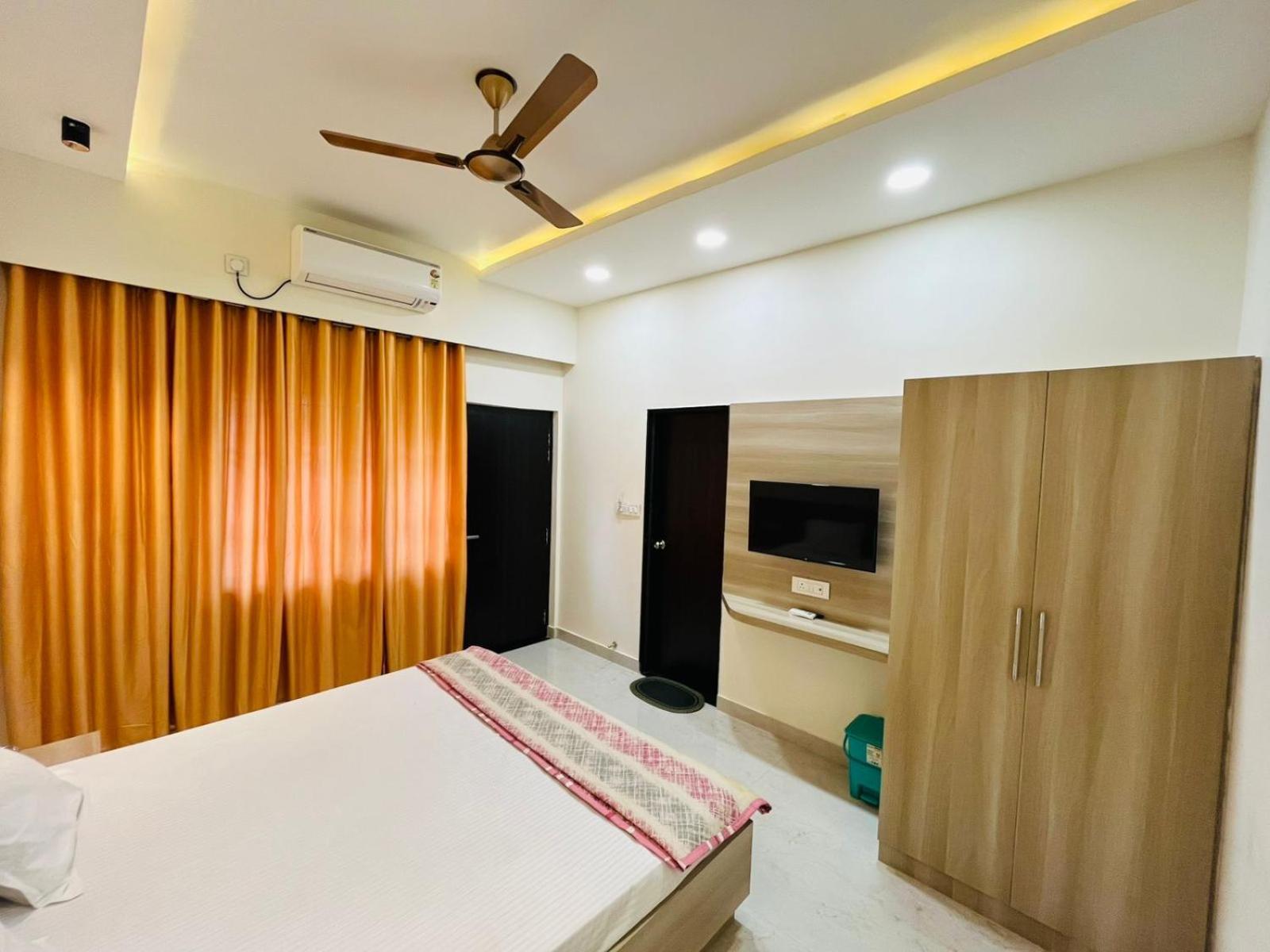 Log Inn Banaras - Varanasi — Photos 3